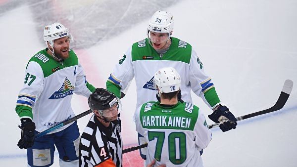 <br />
«Салават Юлаев» обыграл «Металлург» и вышел во второй раунд плей-офф КХЛ<br />
