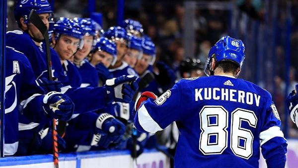 <br />
Кучеров признан третьей звездой игрового дня в НХЛ<br />
